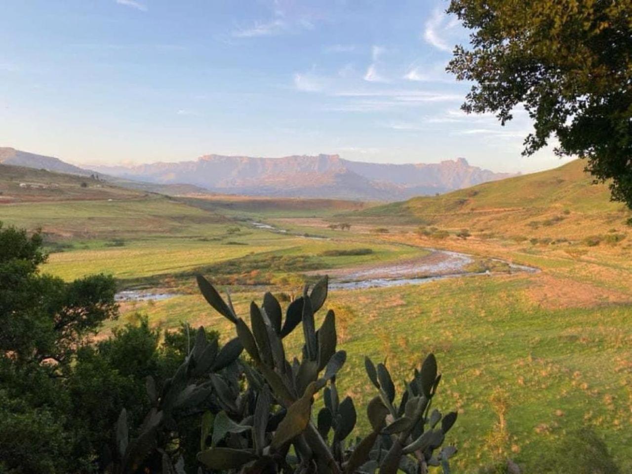 Hlalanathi Drakensberg Resort Bergville Exterior foto
